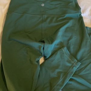Lululemon leggings size 8